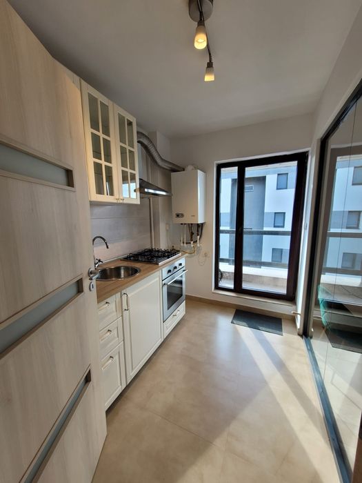 PROPRIETAR  Închiriez apartament cu două camere  București