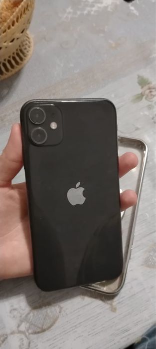 Айфон 11 сатылады