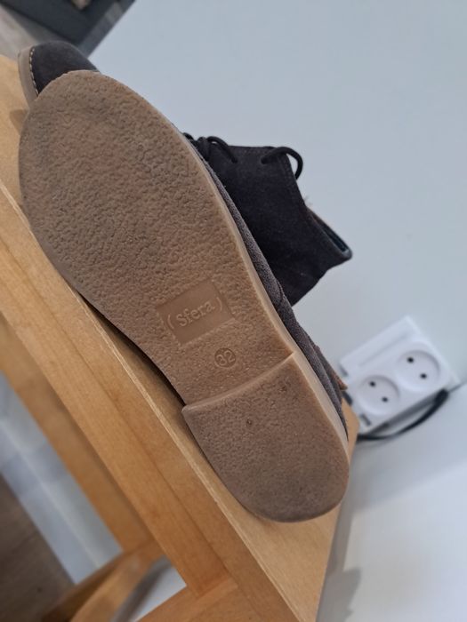 Детски обувки . Номер 32