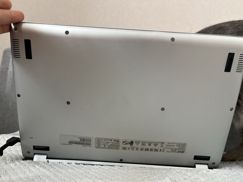 Продается Acer swift 1 в отличном состоянии