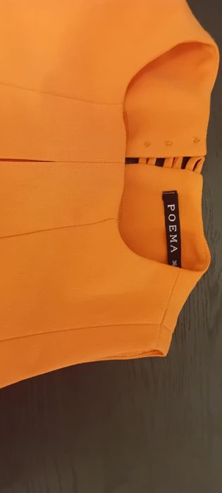 Vand rochie Poema impecabila, marime 36