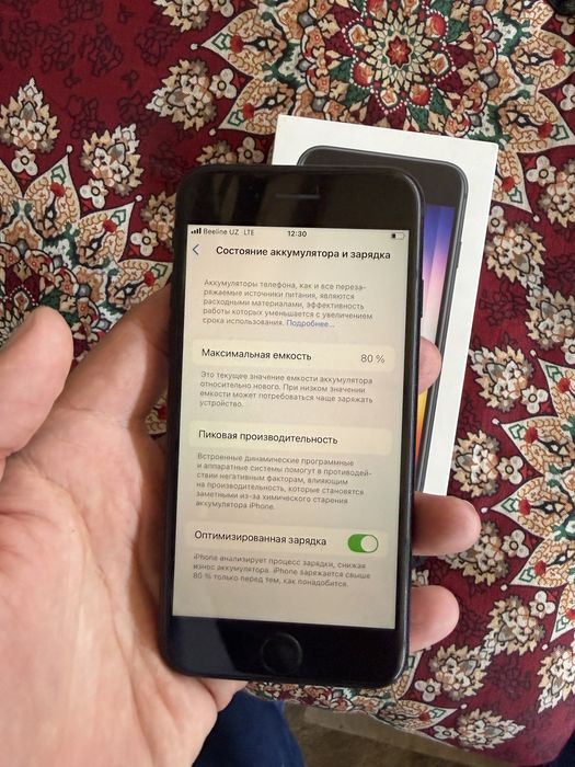iphone se 2022 holati yahwi 64g hotira yomkost 80 ochilmagan