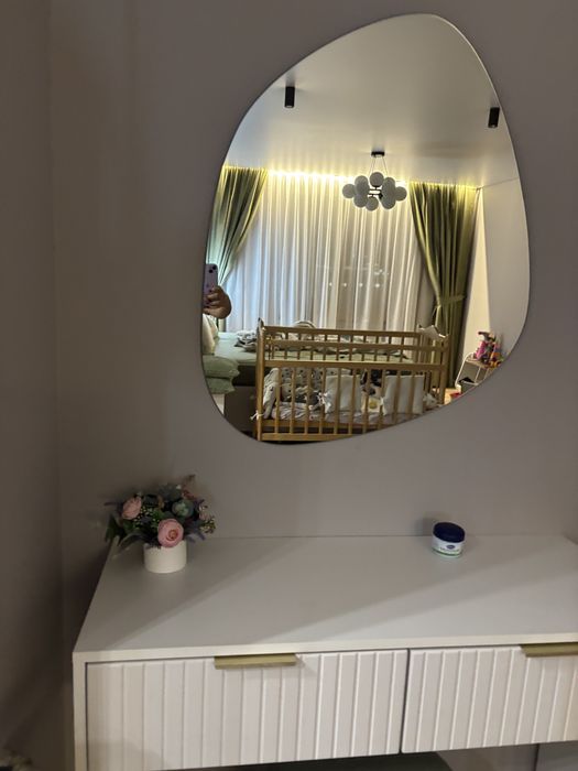 Продам новое зеркало