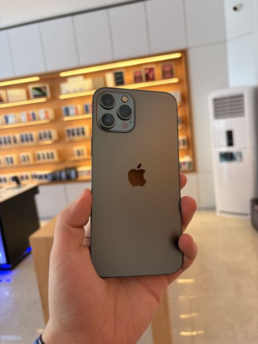 Продается Iphone 12 pro max