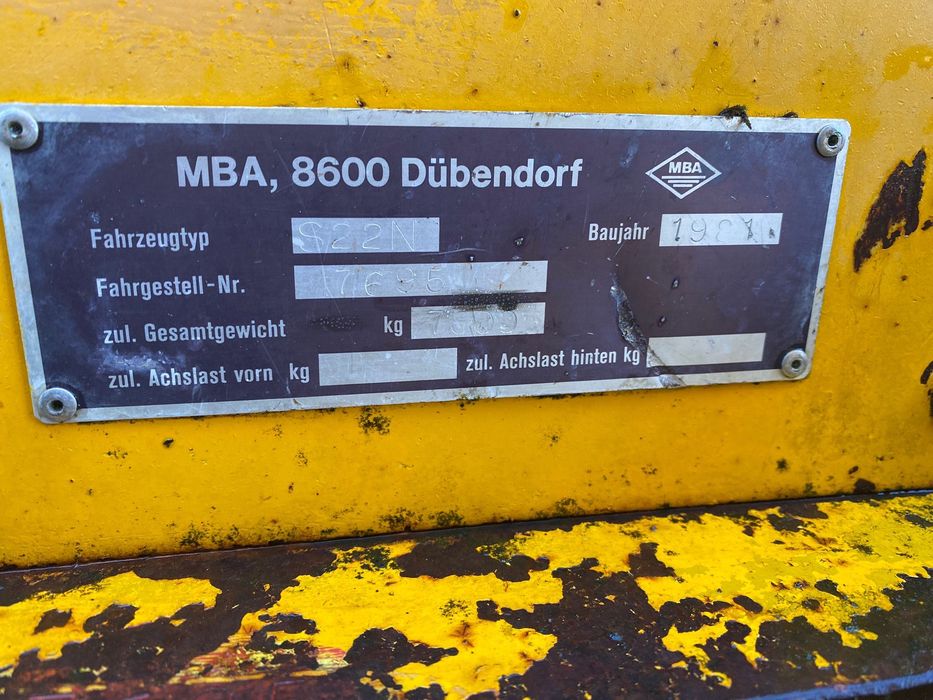 Dumper 3.0 t greut proprie 7.6 t total