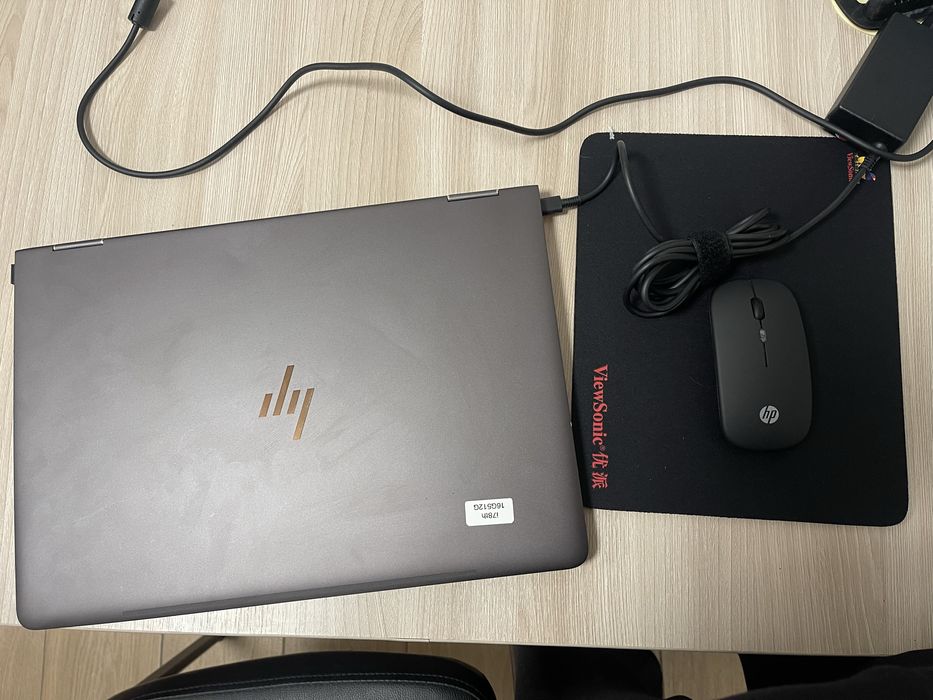 Ноутбук супер новый