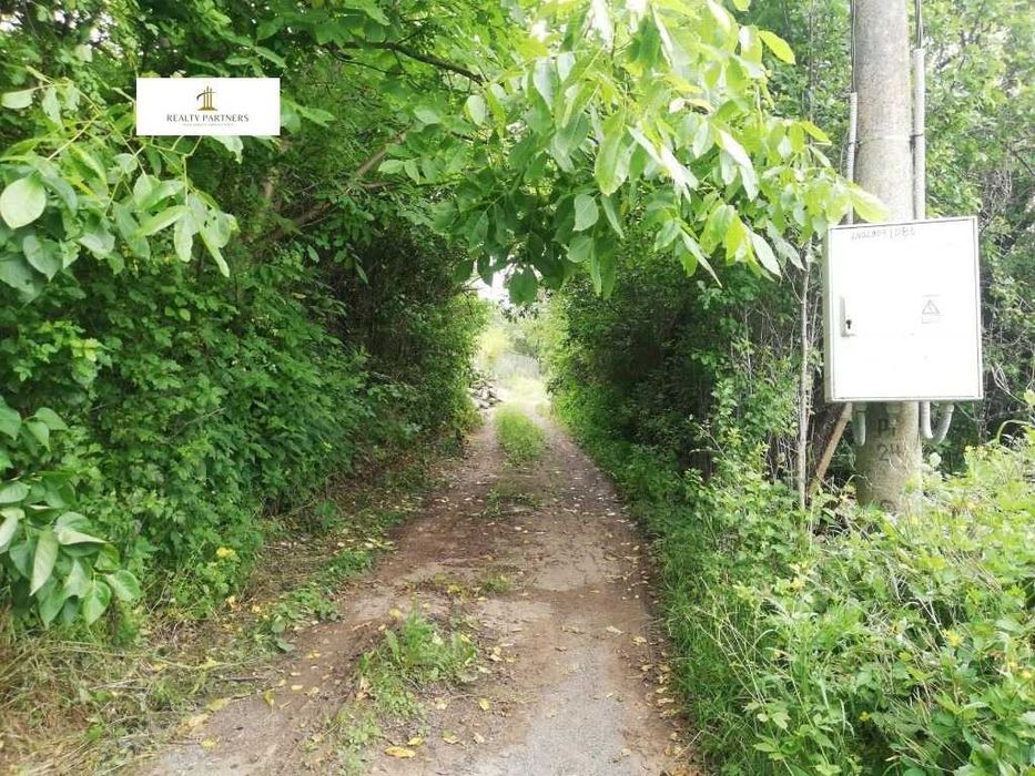 Продава къща – с. Станьовци, обл. Перник