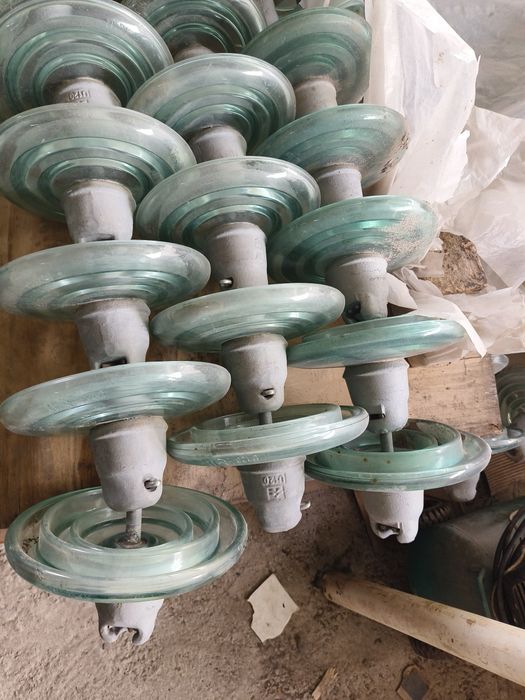 Изолйатр. Пс-70 бор