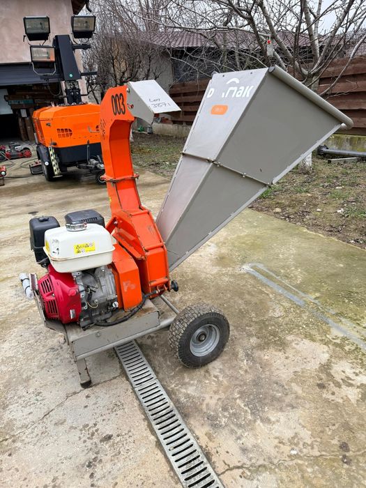 Tocator mobil de lemne pentru gradina