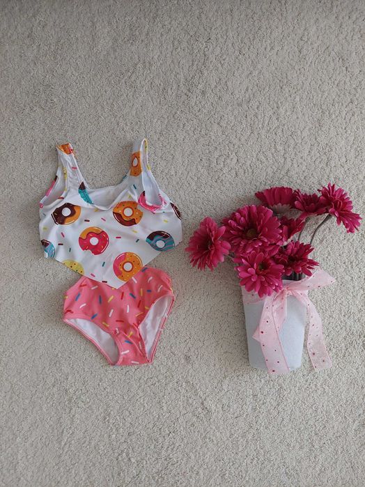 Детски бански костюм