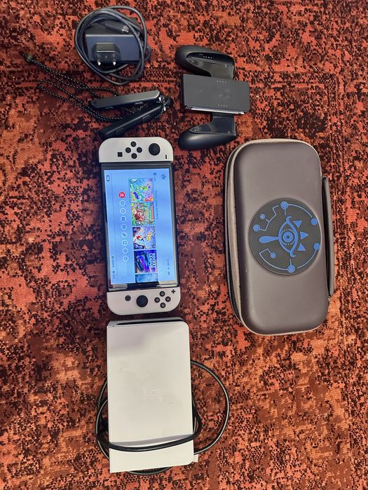 Nintendo switch Oled cu toate accesoriile+husa