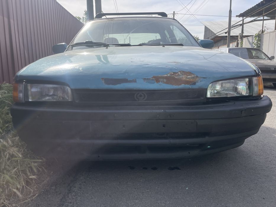 Mazda 323 автомат 1993 г.в.