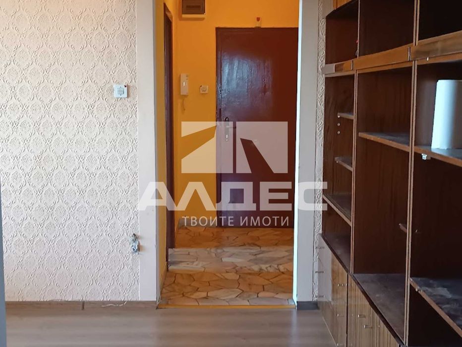 Продава се панорамен двустаен ап. в Лозенец!