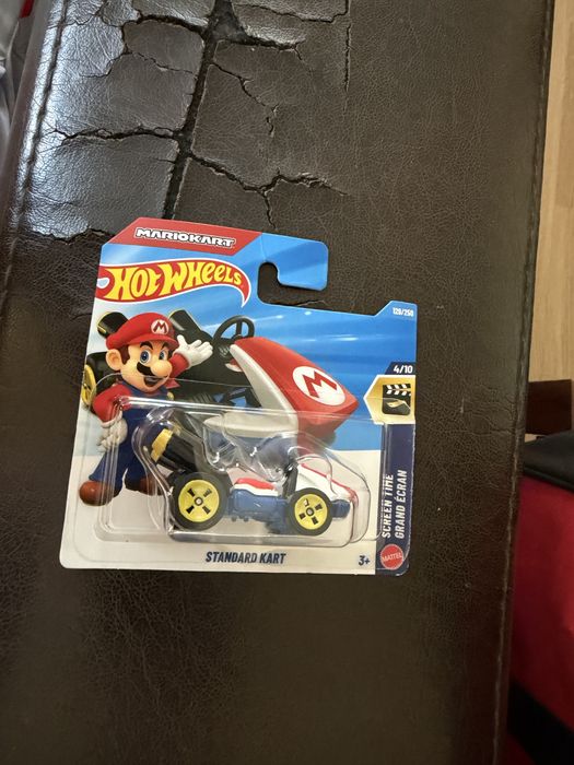 Машинки Hot Wheels
