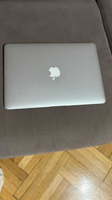 Laptop Apple 13.3" MacBook Air 13 2017 stare perfecta