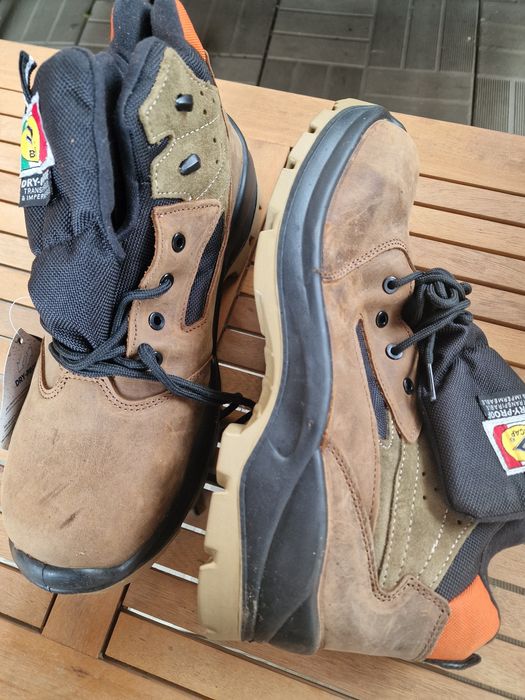 Bocanci lucru  Bicap