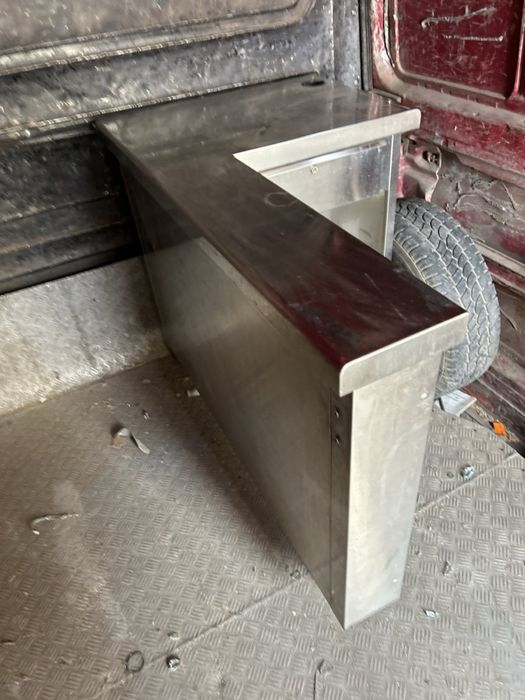 Маса помощна инокс  - ъглова 120/70/50