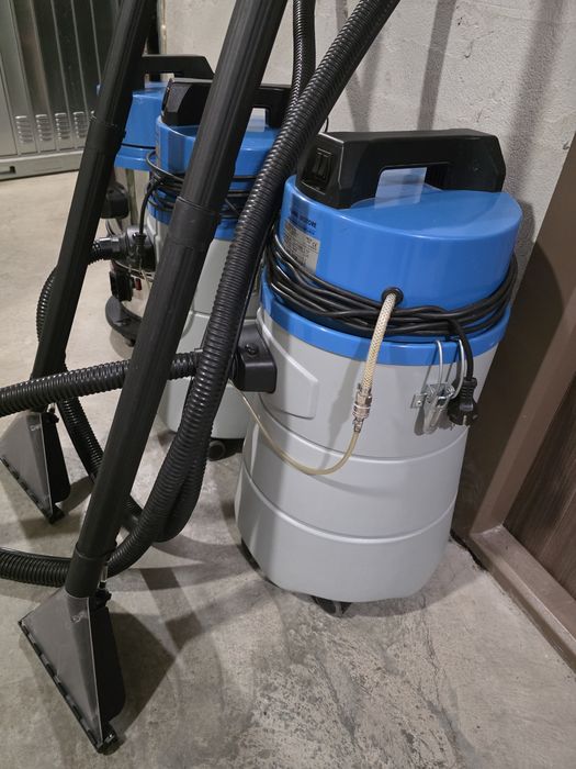Aspirator profesional injecție-extracție L215 3 Maxi ideal