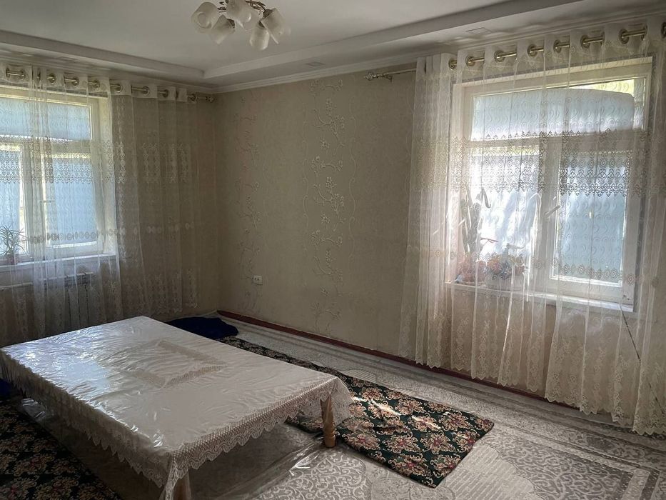 Сотилади Чилонзор 23 квартал 2 хонали разделка