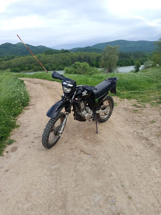 Продавам атв кросов мотор 200 кубика