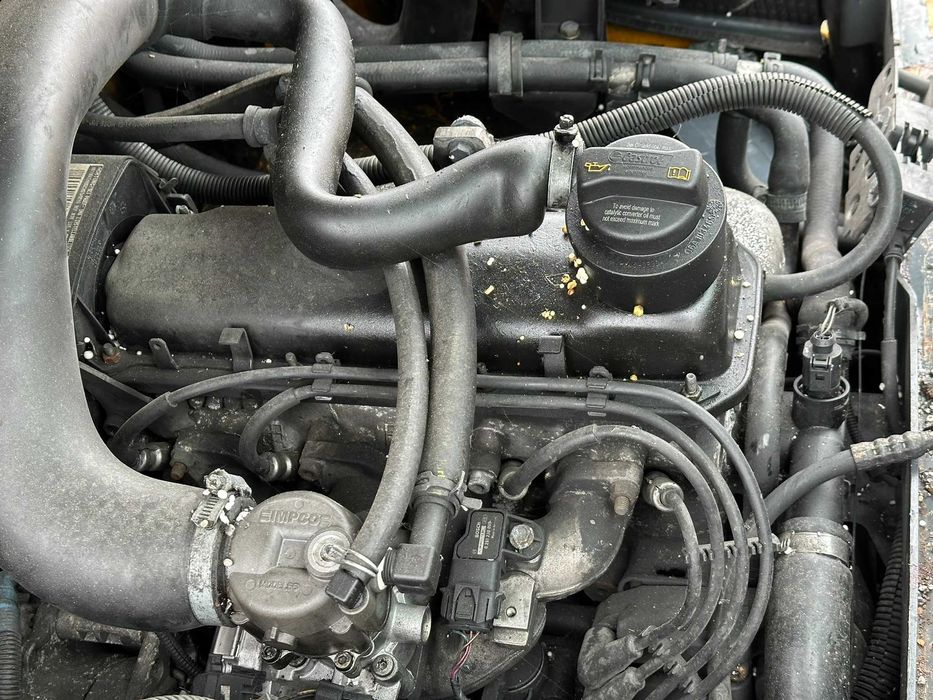 Dezmembrez stivuitor JUNGHEINRICH cu motor pe gas/ GPL