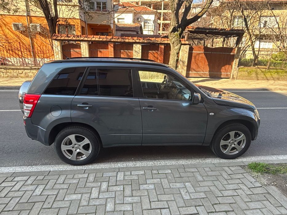 Suzuki grand vitara 2.0