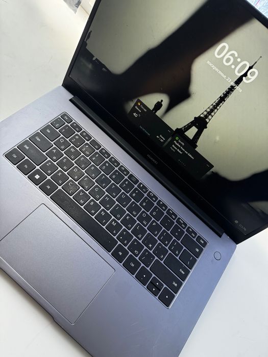 ноутбук Huawei MateBook 128гб