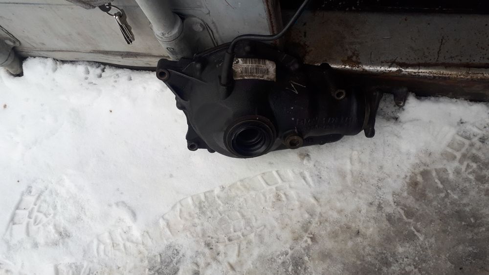 BMW X5 E 53 редуктор