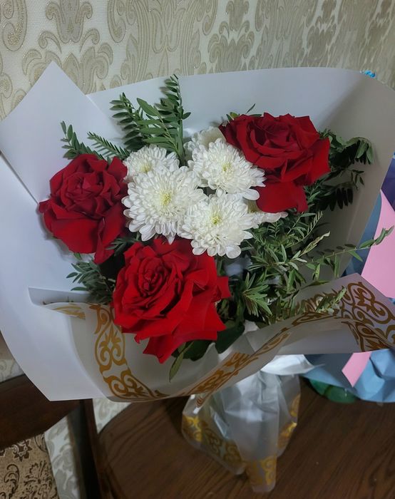Продам свежие букеты цветов