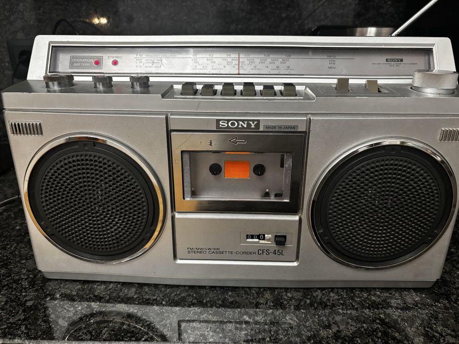 Radio sony cfs-45L