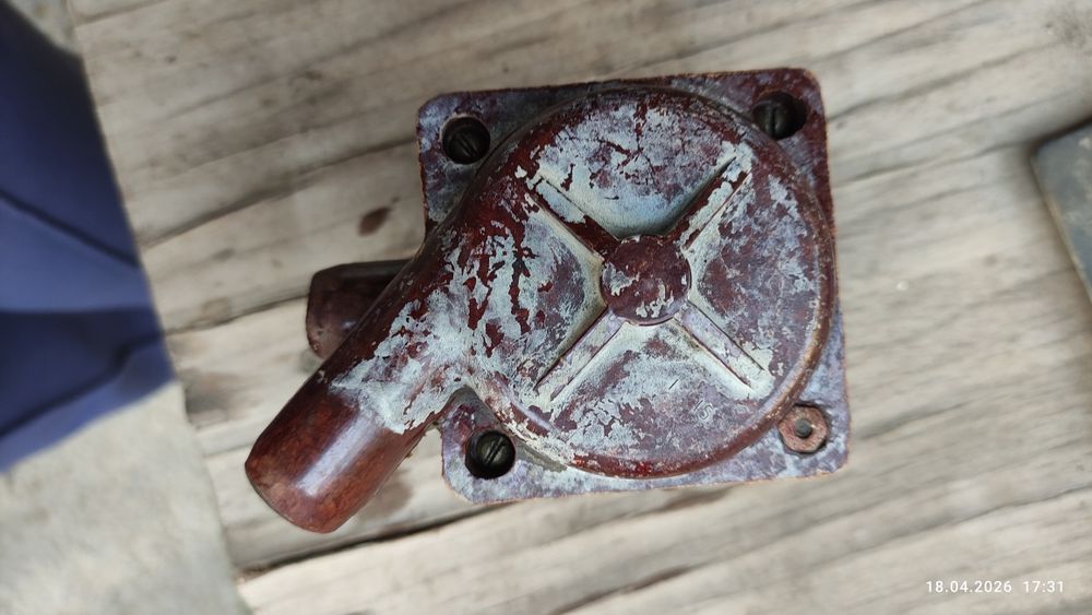 Насос стиральной машины Чайка 2 (СССР) винтаж