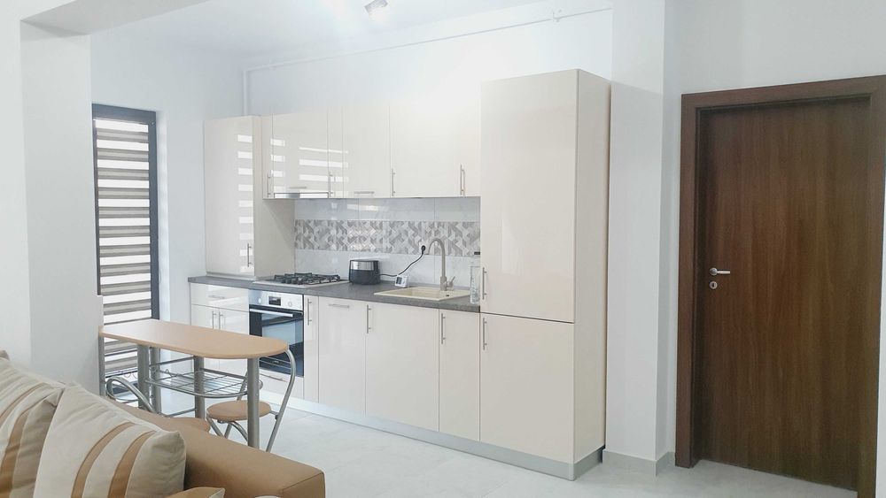 Inchiriez apartament 2 camere