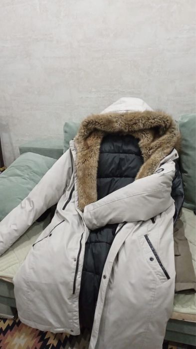 Продам зимнию куртку