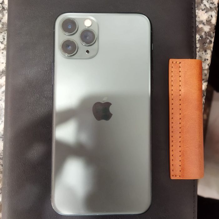 Продам iPhone 11 Pro