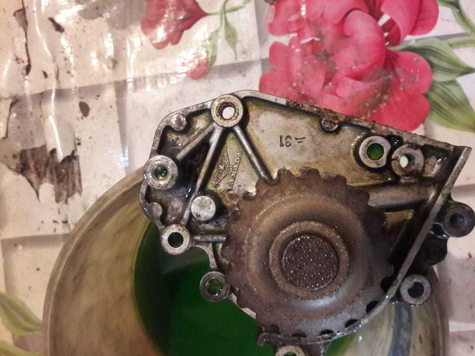 помпа для мотора  b20b оригинал.