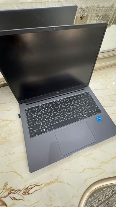 Ноутбук HONOR MagicBook