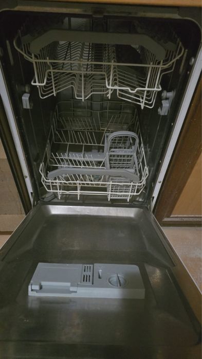 посудомоечная машина ARISTON