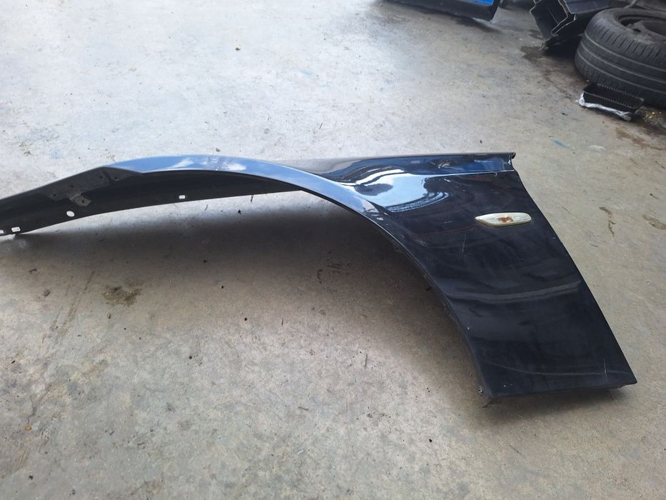 Ляв калник Bmw 3 series E90 / Бмв 3 серия Е90 2006г.
