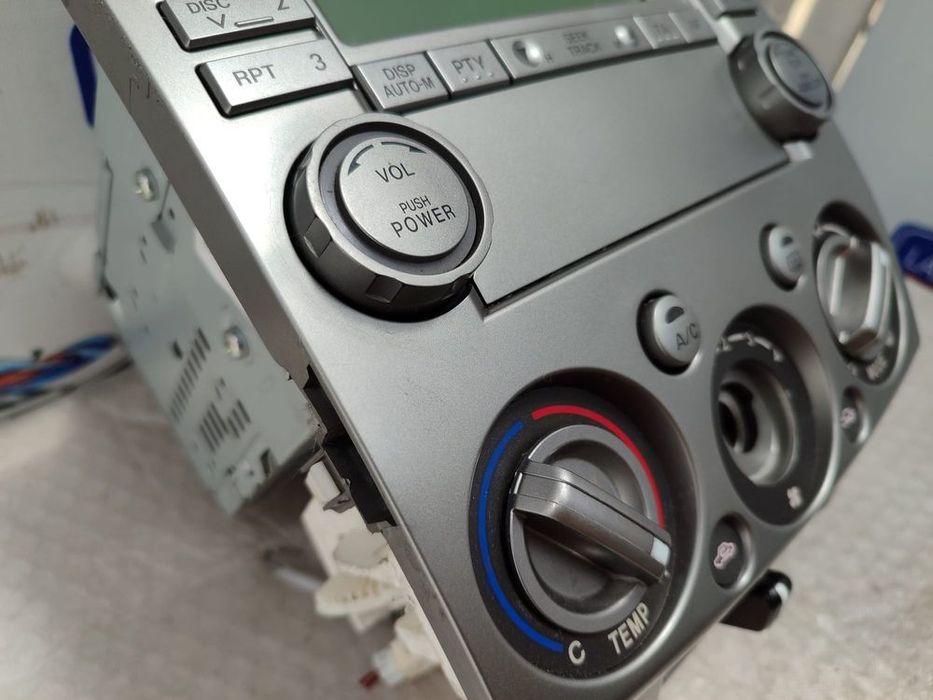 RADIO CD PLAYER / PANOU COMANDĂ CLIMĂ +  AUDIO FORD RANGER T6 / MAZDA BT-50 2012 / 2006–2012 / COD OEM UW1B 66 DSXD (5E2)