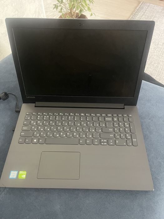 Офисный ноутбук Lenovo