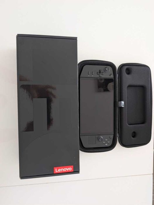 Consolă Portabilă Gaming Lenovo Legion Go 512GB (Z1 Extreme) + Husă și Cutie Originală