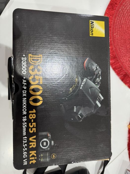 Фотоапарат Nikon D3500