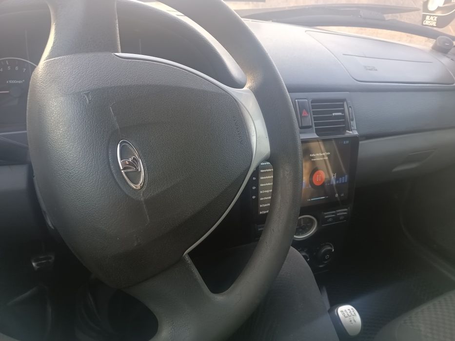 Продам Приору срочно