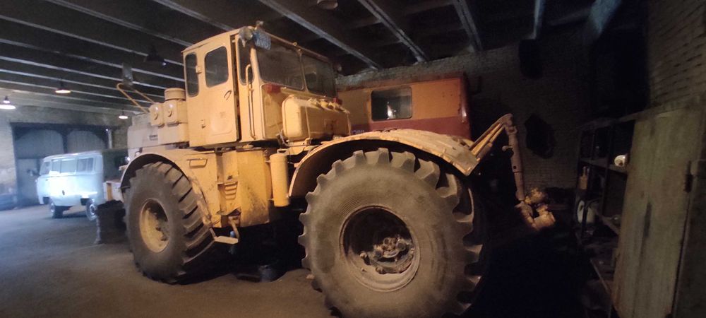 Продам трактор К-700