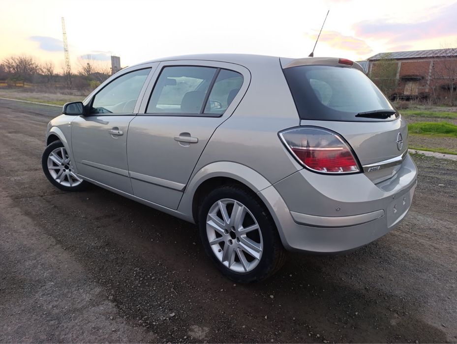 Opel Astra 1.4i 90к.с