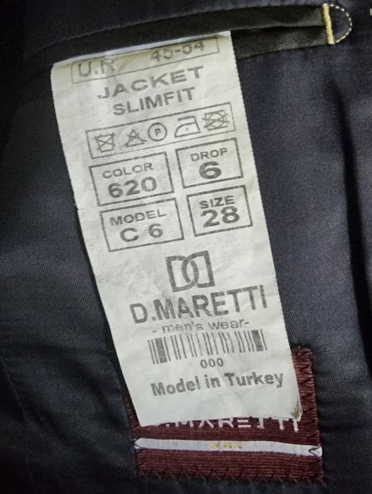 Костюм тройка(пиджак,брюки,жилетка) на 8 лет(2ой класс)