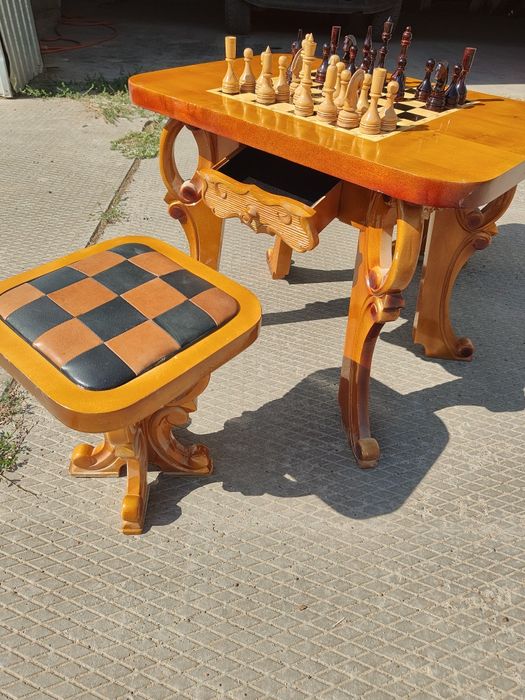 Шахматный стол ручной работы