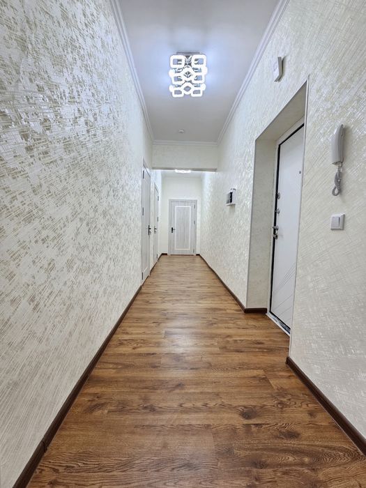 Сергили Янги Дархон 3/14/16 72м2 все разделный срочна прадаю