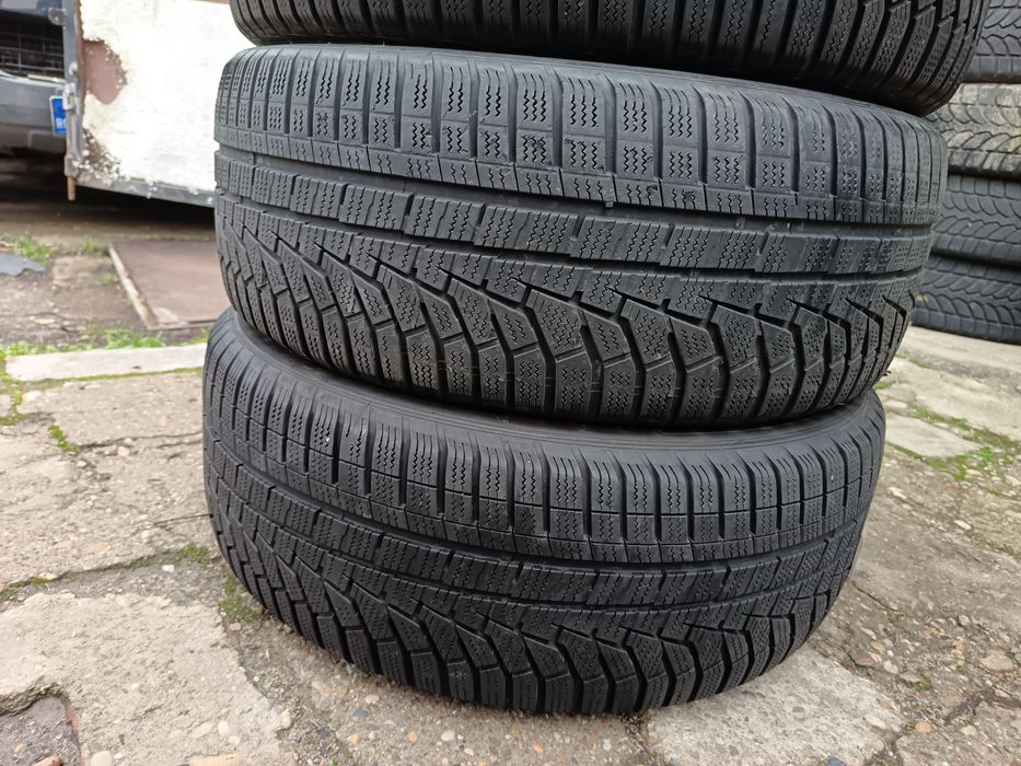 Anvelope MS iarna 225 55 17 hankook 5.5-6mm