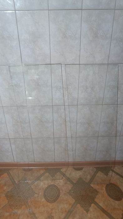 Продаю два стекла